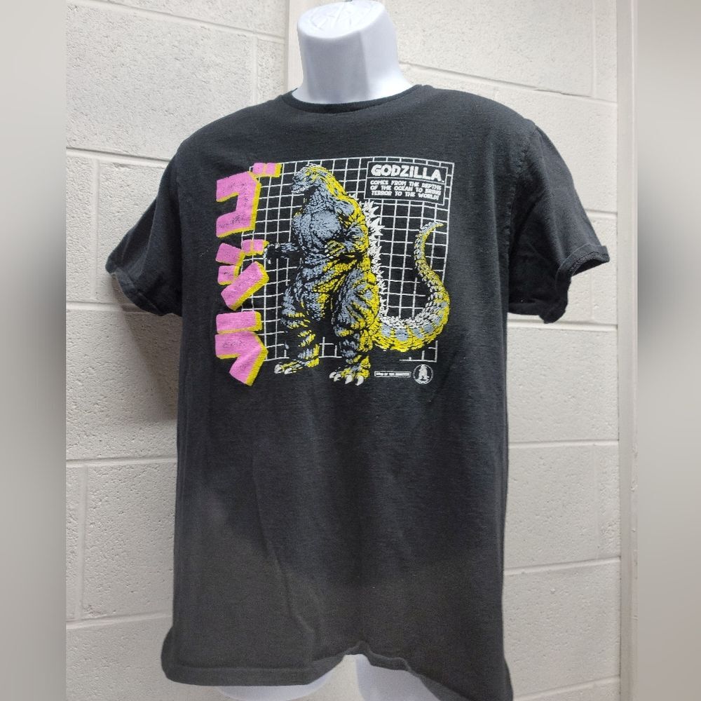 Godzilla Shirt Mens Medium L Short Sleeve Crew Neck Graphic Pullover Knit Black